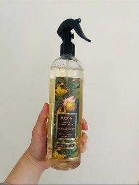 HOPIFICIO ROOM & LINEN SPRAY SANDALWOOD 16.9 floz / 500 ml